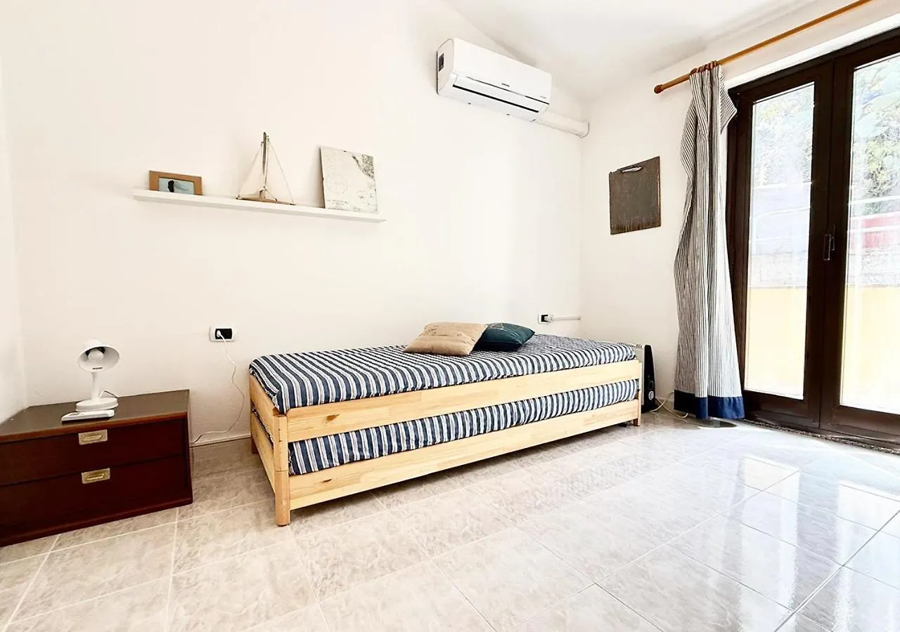 شقة Pgs Immobiliare Srls Bellavista Maria Attico Con Vista Mare E Parcheggio Privato La Maddalena إيطاليا